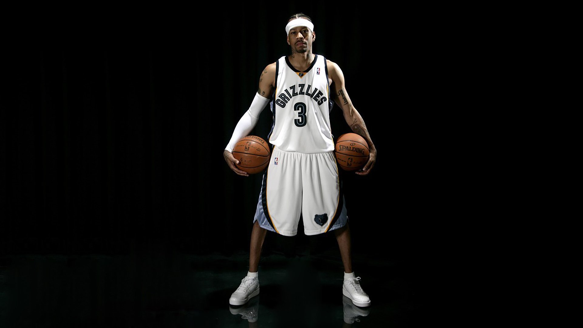 女队整体划频数据排名中上游，女队队员